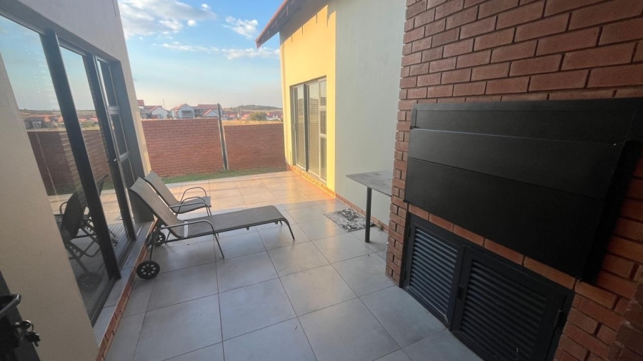 3 Bedroom Property for Sale in Wild Olive Estate Free State